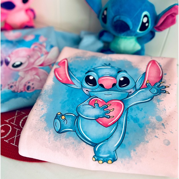 💖Alien Love Sweatshirt💙 - Picture 1 of 3